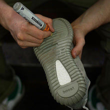Indlæs billede til gallerivisning Moonrock Midsole Pen - SNEAKERS ER - Lion Feet - Sneaker Restoration
